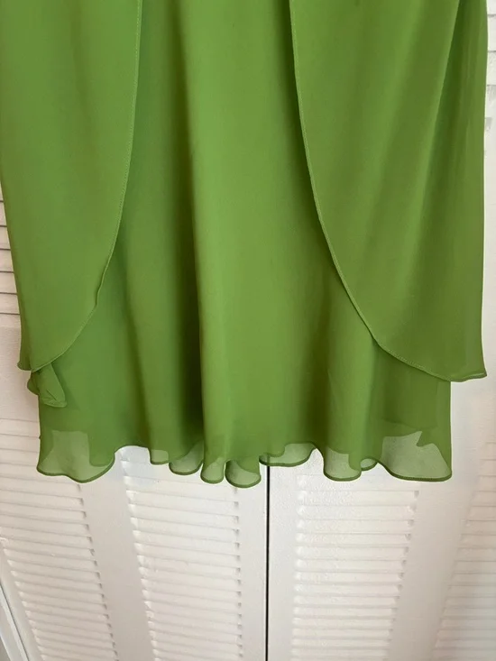 Joseph Ribkoff Size 6 Green Halter Dress | Elegant Draped Chiffon Midi 💚 - Picture 5 of 10